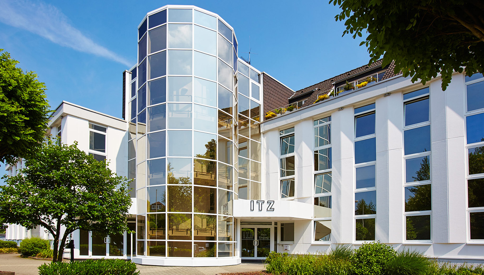 Wir stellen uns vor ITZ Display Solutions